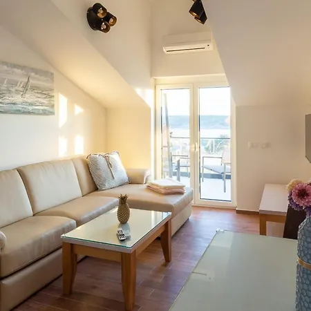 Rtina Appartements 公寓