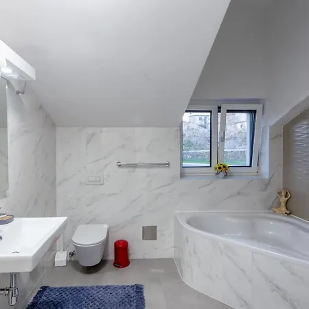 Rtina Appartements 公寓 *