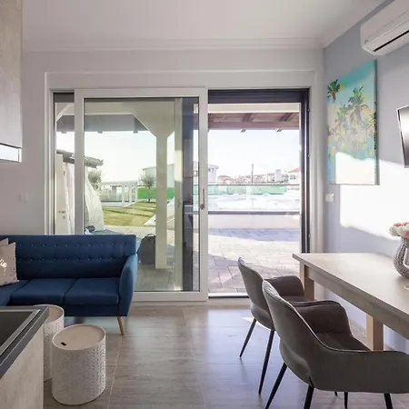 Rtina Appartements Apartment