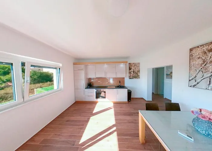 Lägenhet Rtina Appartements