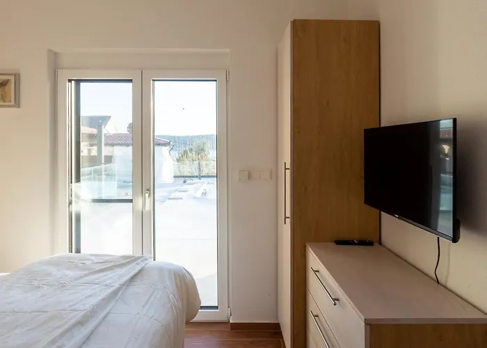 Rtina Appartements * Rtina