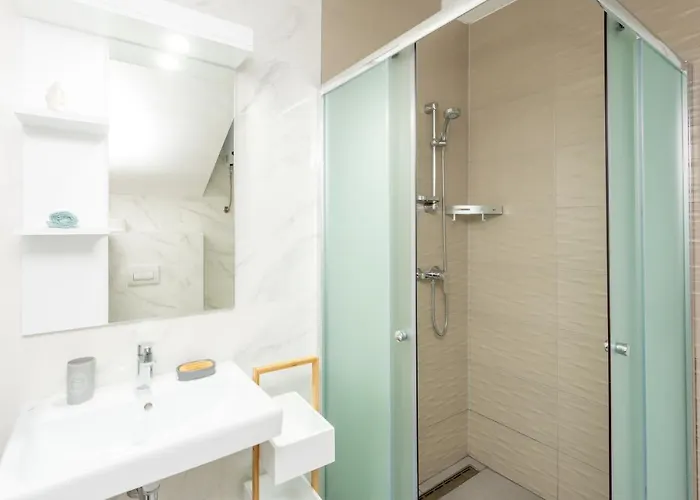 Lägenhet Rtina Appartements