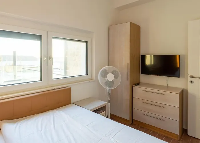 Lägenhet Rtina Appartements *