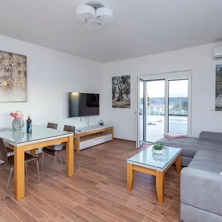 Rtina Appartements Apartman Rtina