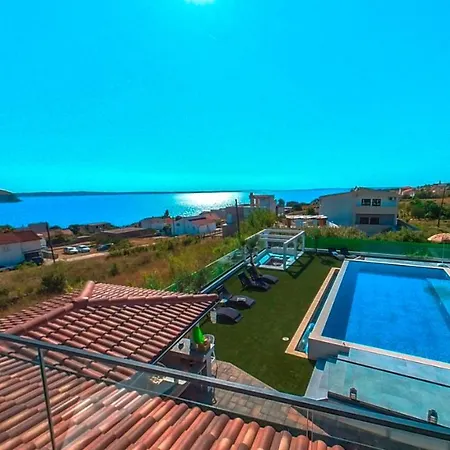 Rtina Appartements * Ртина