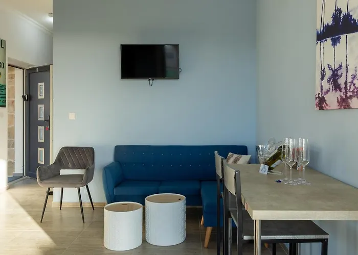 Rtina Appartements Апартаменты *